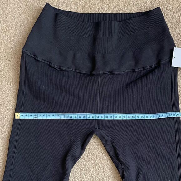 Spiritual Gangster Self Love Seamless Legging Size M/L NWT - Picture 7 of 8